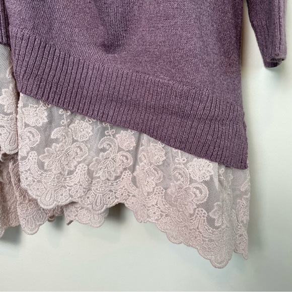 LOGO Lori Goldstein Button Front Lace Trim Hi-Low Knit Cardigan Sweater - Picture 5 of 6